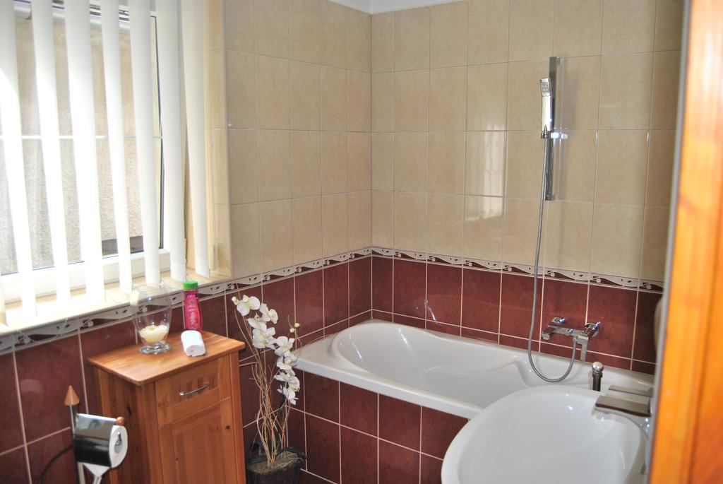 Topart Apartman Tapolca Camera foto