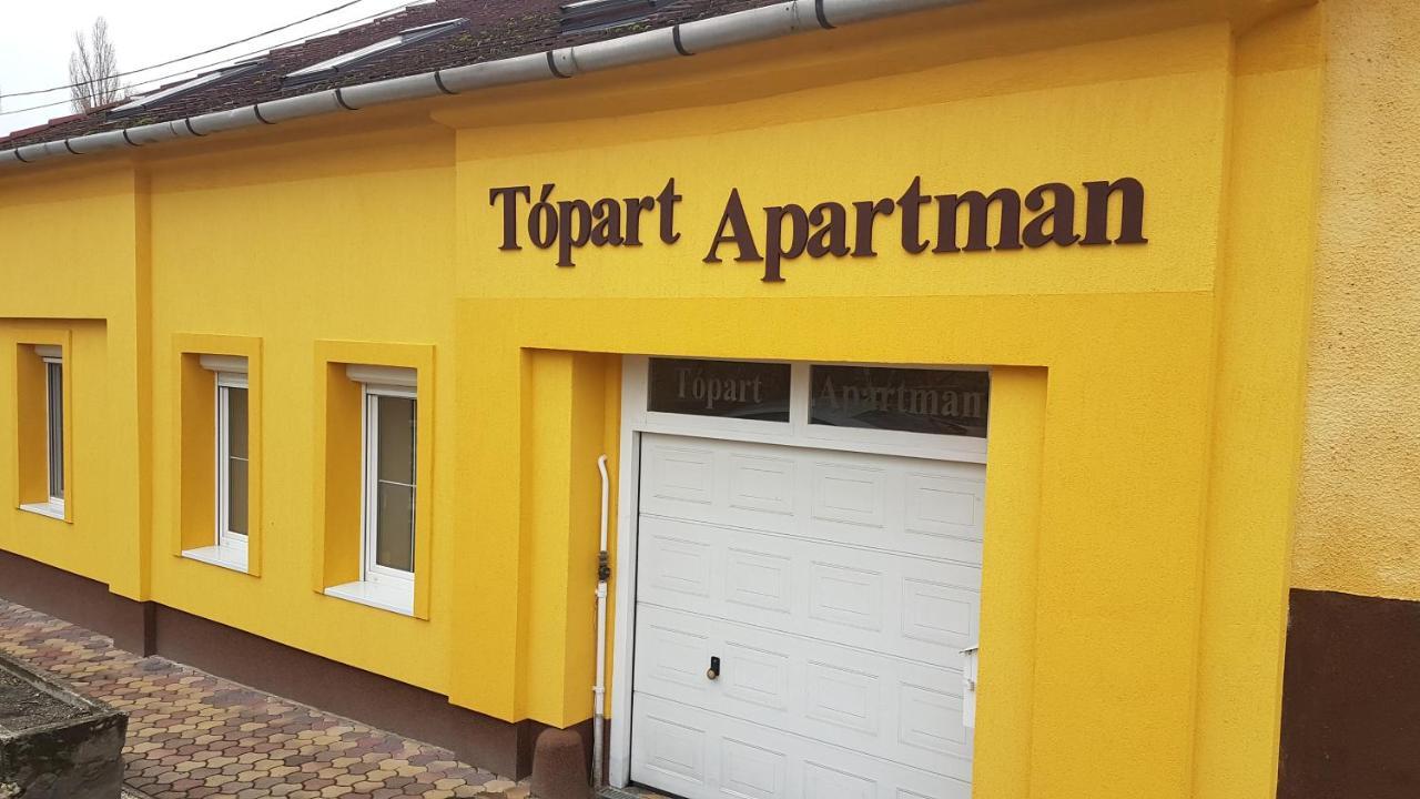 Topart Apartman Tapolca Esterno foto
